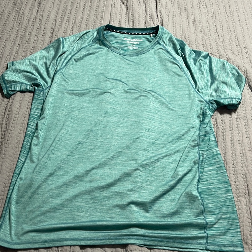 Tommy Bahama Islandzone performance like new